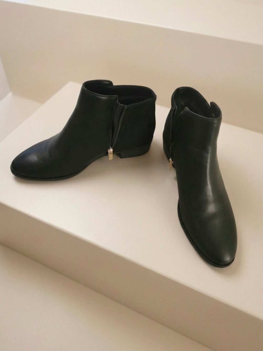 Liz Claiborne Roy Black Ankle Boots – Women’s 11M – New with Tags